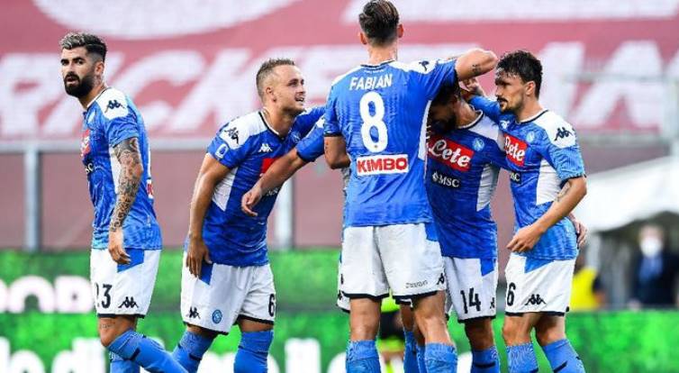 Misi Napoli Bikin Rekor Di Liga Champions