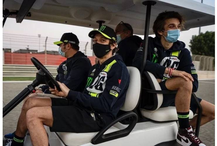 Valentino Rossi Mau Uji Coba Balapan Ketahanan Mobil Bersama Beberapa Rekan