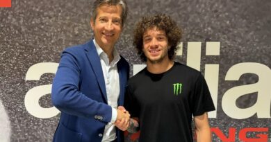 Aprilia merekrut Marco Bezzecchi untuk menjadi rekan Jorge Martin di MotoGP 2025