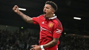 Manchester United memasang banderol £40 juta untuk pemain sayap 'yang diasingkan', Jadon Sancho