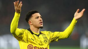 Manchester United memasang banderol £40 juta untuk pemain sayap 'yang diasingkan', Jadon Sancho