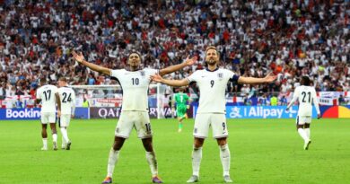 Euro 2024: Jude Bellingham dan Kane selamatkan Inggris dalam kemenangan dramatis di babak perpanjangan waktu atas Slovakia