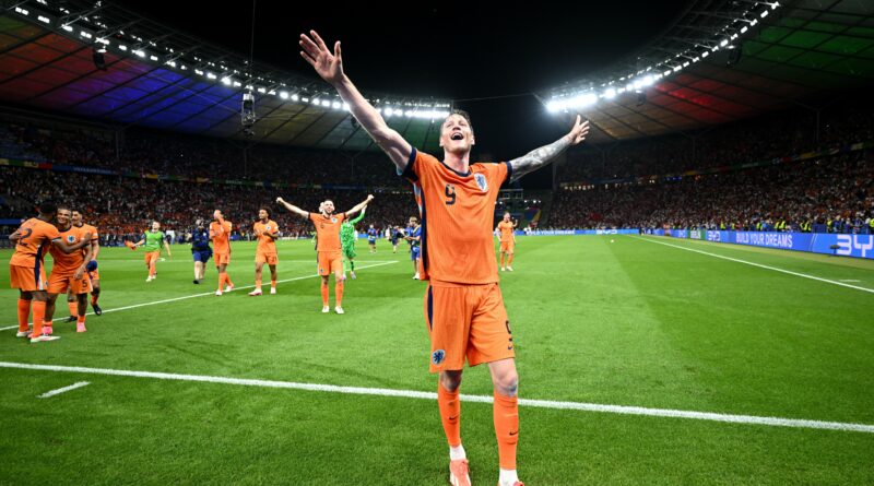 Super sub Wout Weghorst menjadi penyelamat bagi Belanda di Euro 2024