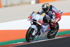 Alex Marquez akan tetap bersama Gresini Ducati untuk MotoGP 2025