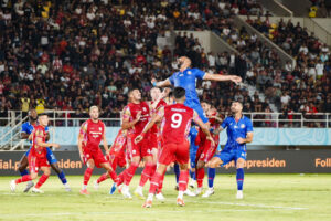 Brace Lokolingoy Tumbangkan Persis dan Bawa Arema FC ke Final Piala Presiden 2024