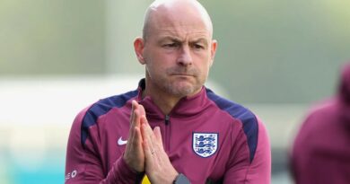 Lee Carsley. Inggris