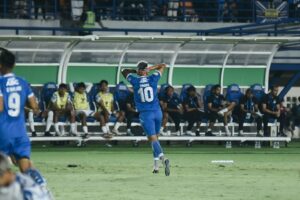 Kunci Ketajaman Tyronne Del Pino Bersama Persib di BRI Liga 1 2024/2025: Percaya Diri!