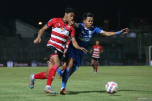 Persib Bandung Umumkan 20 Pemain untuk Tandang ke China Lawan Zhejiang FC: Gustavo Franca dan Rezaldi Hehanussa Absen